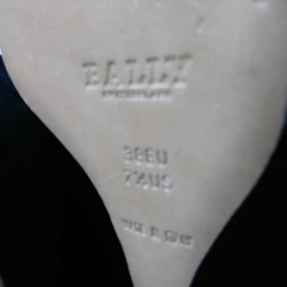 BALLY Switzerland .size 7.5. - Picture 8 of 14